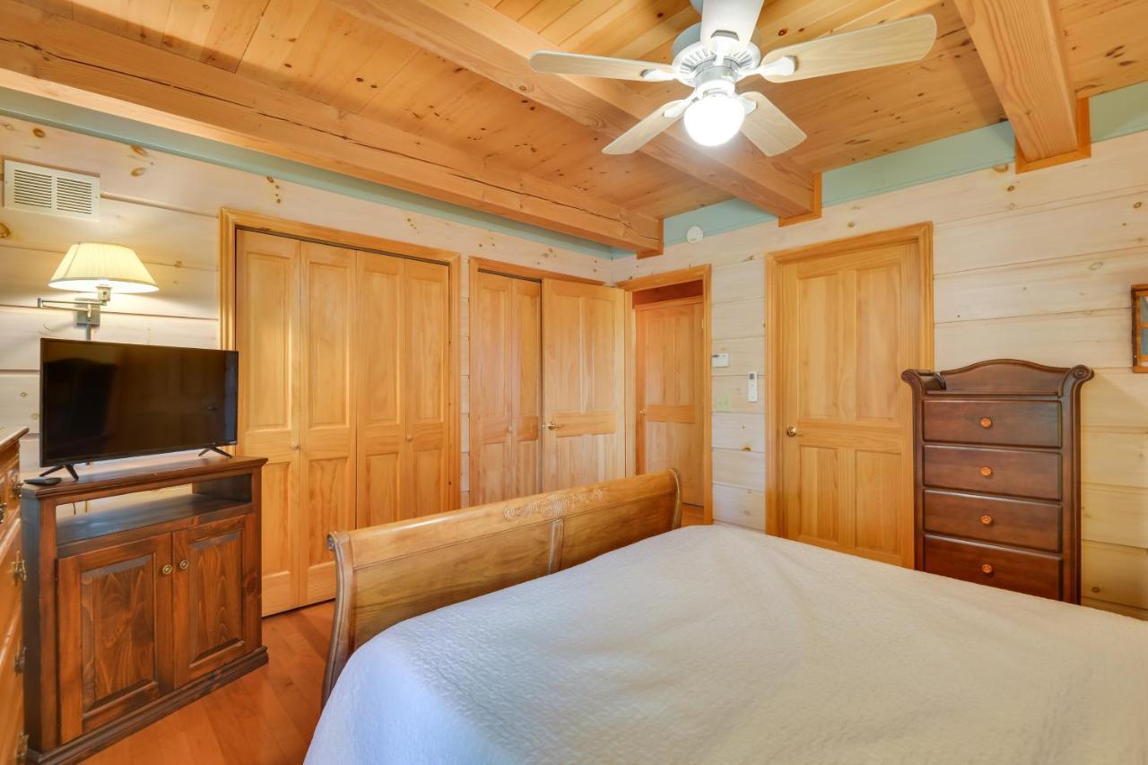 Warm And Cozy Clayton Cabin Near St Lawrence River! Kültér fotó